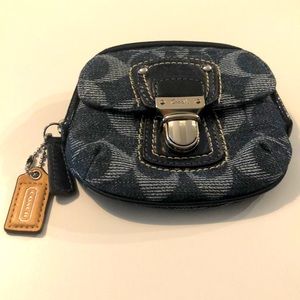 Coach Signature Canvass Poppy Collection wallet